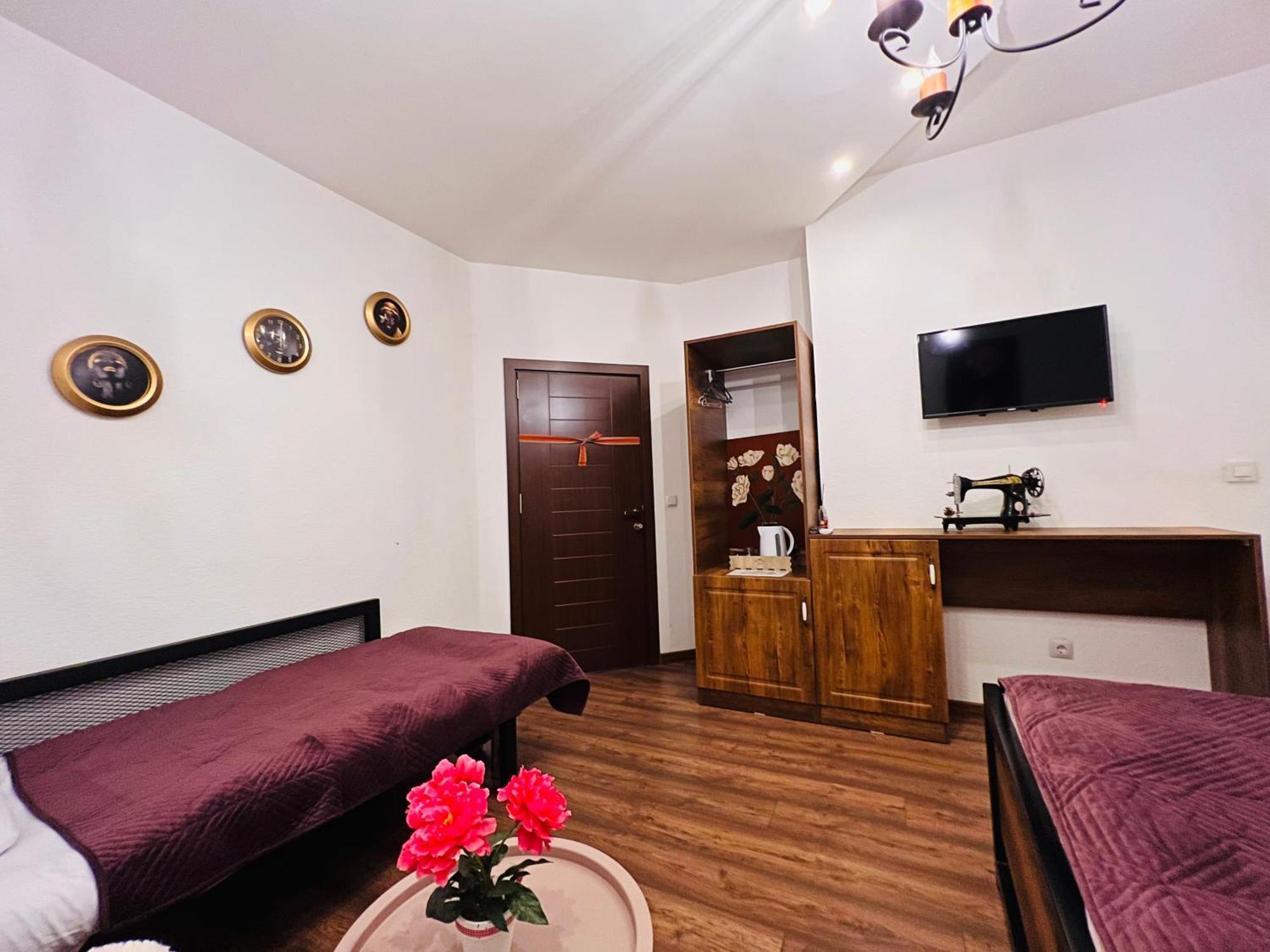 Hotel Fjorr Призрен Экстерьер фото