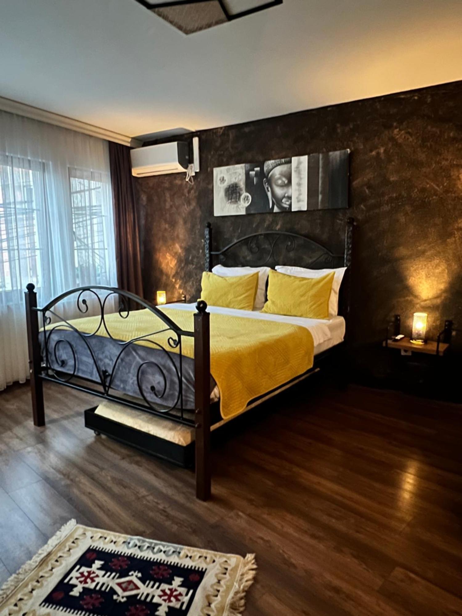 Hotel Fjorr Призрен Экстерьер фото